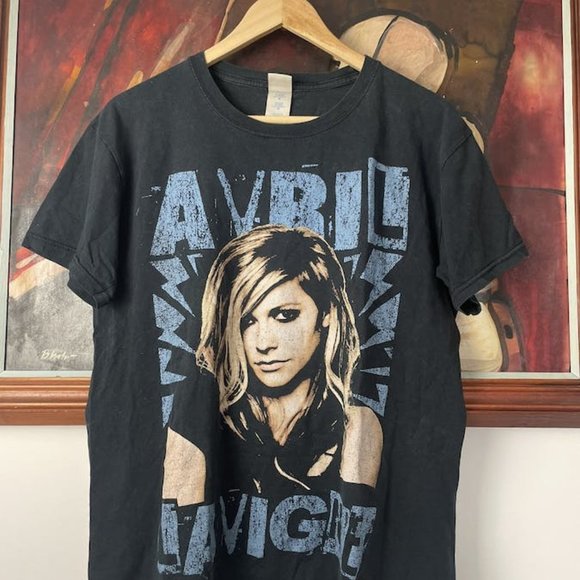 Avril Lavigne Vintage Black Star Tour Band Tee Rare Pop Rock - Picture 1 of 1